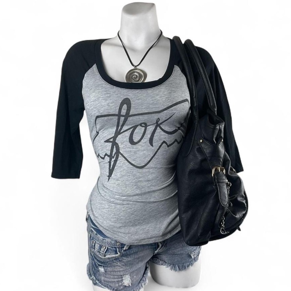 Fox racing Gray and Black Graphic quarter sleeve top
